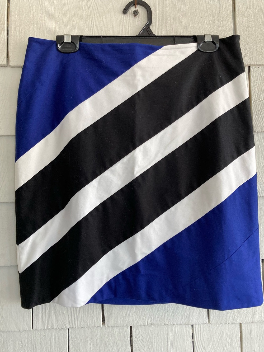 White House Black Market Skirt with Stripes Size 8
